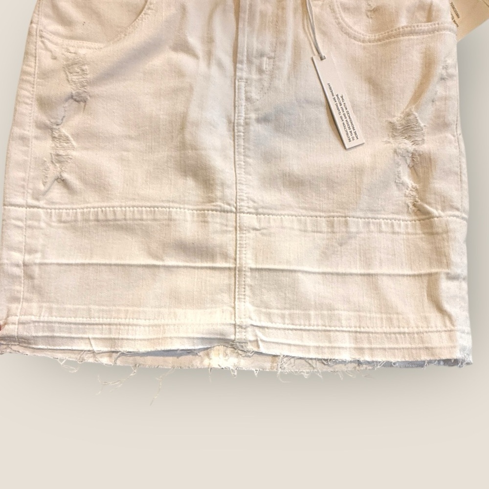 J Brand | Leila Mid Rise White Denim Pencil Skirt | Size 26 - Picture 4 of 11